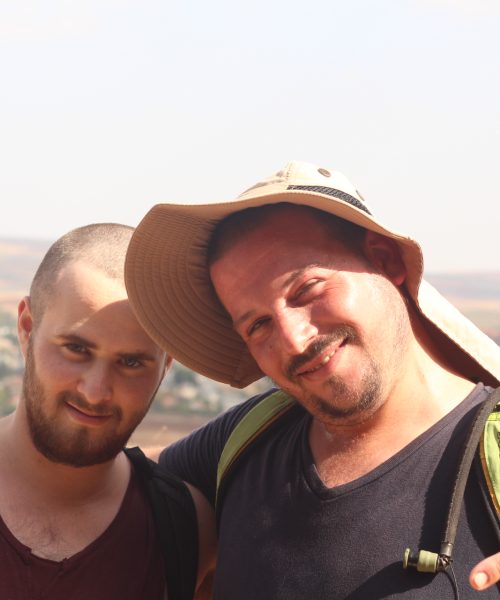 אלון ושלום